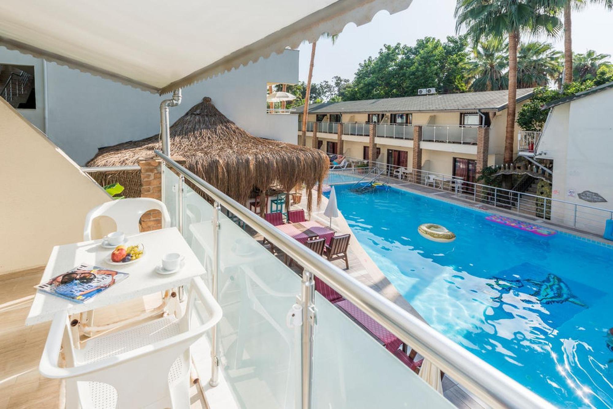 Tropic Beach Club Side Hotel מראה חיצוני תמונה
