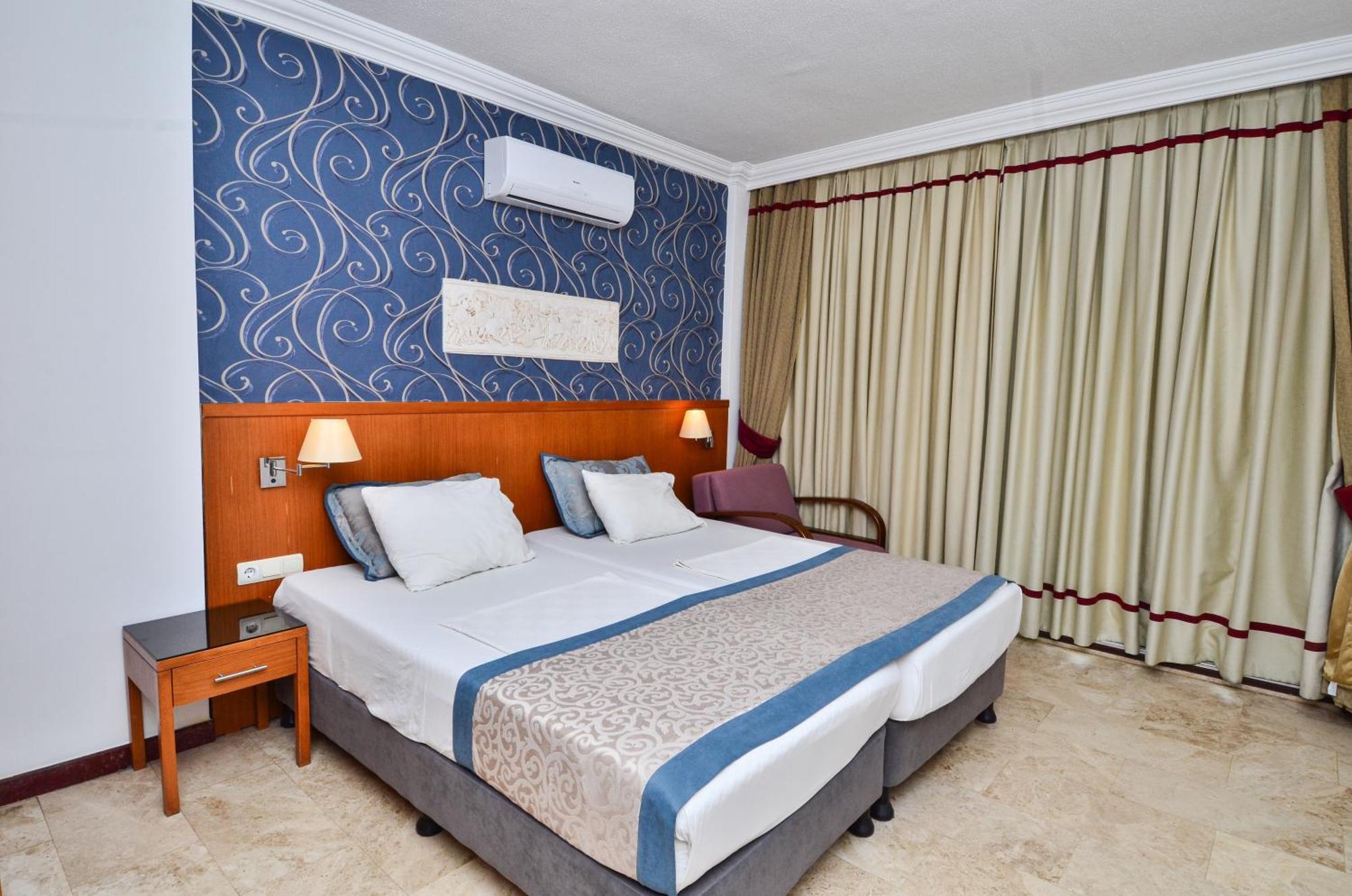 Tropic Beach Club Side Hotel מראה חיצוני תמונה